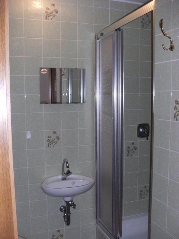 Haus Sonneneck Otel Medebach Oda fotoğraf